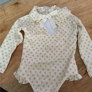 Edgehill Collection Cream Baby Bodysuit